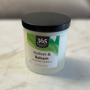 🎁 Whole Foods Market 365 Vetiver and Balsam Scented Candle